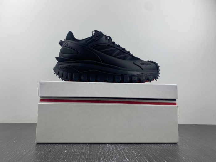 MONCLER SNEAKER 01