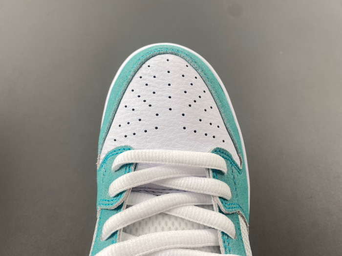 nike sb dunk low april skateboards-fd2562-400