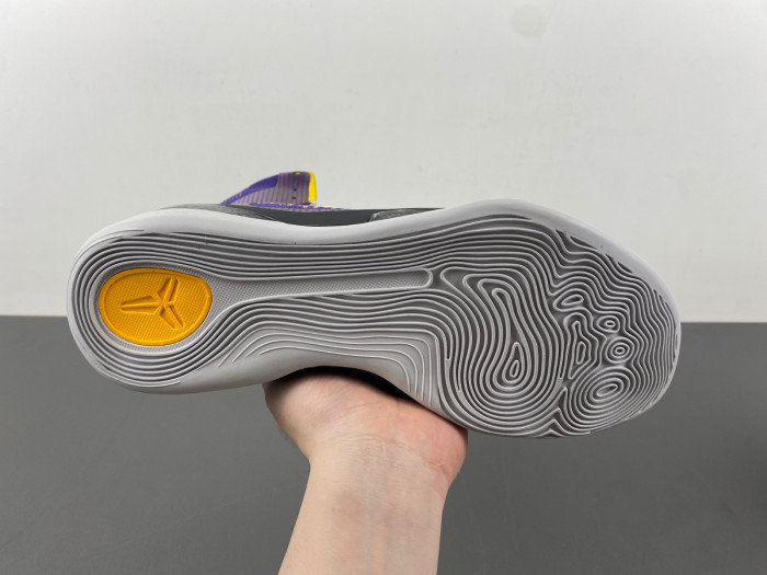 nike kobe 9 elite team showtime-630847-500