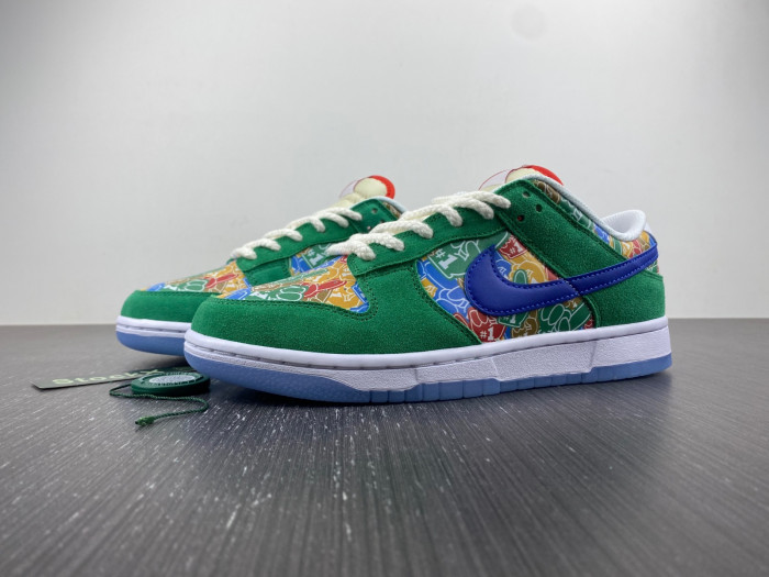 nike dunk low foam finger-dz5184-300