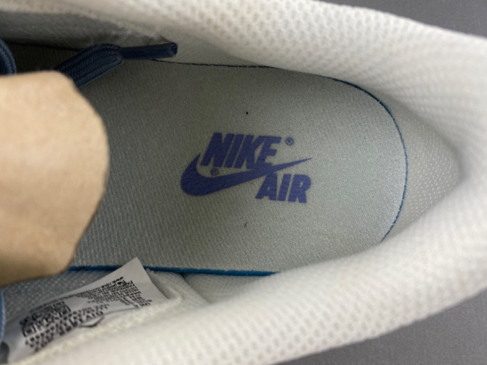 Travis Scott x Air Jordan 1 Low-DIY1688-007