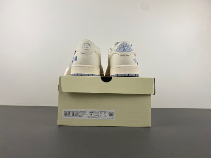 Travis Scott x Air Jordan 1 Low-DIY1688-007