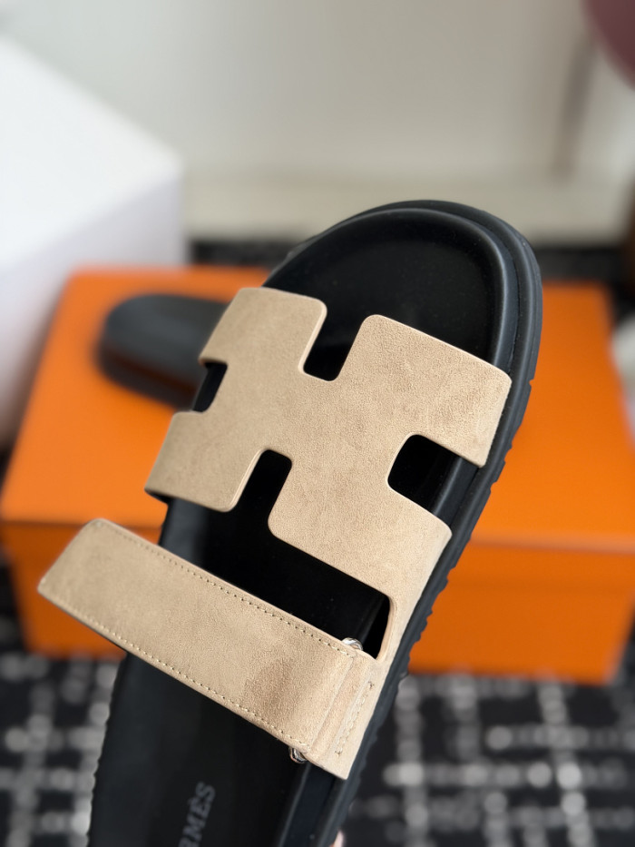 H**me5 Sandal 71