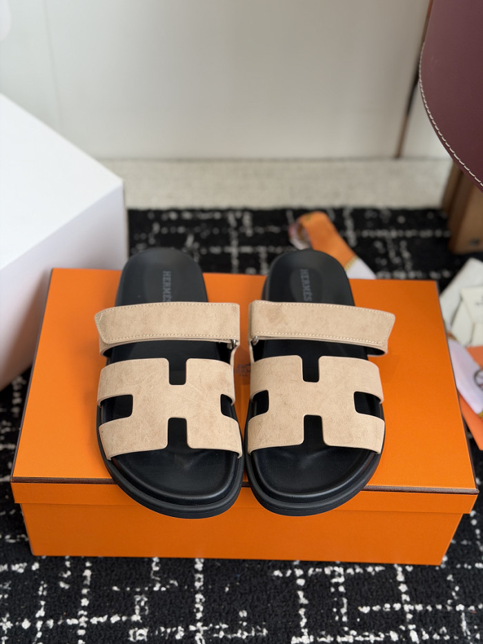 H**me5 Sandal 71
