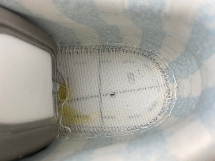 nike sb dunk low white lobster (friends and family)- fd8776-100