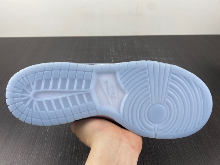 nike sb dunk low white lobster (friends and family)- fd8776-100