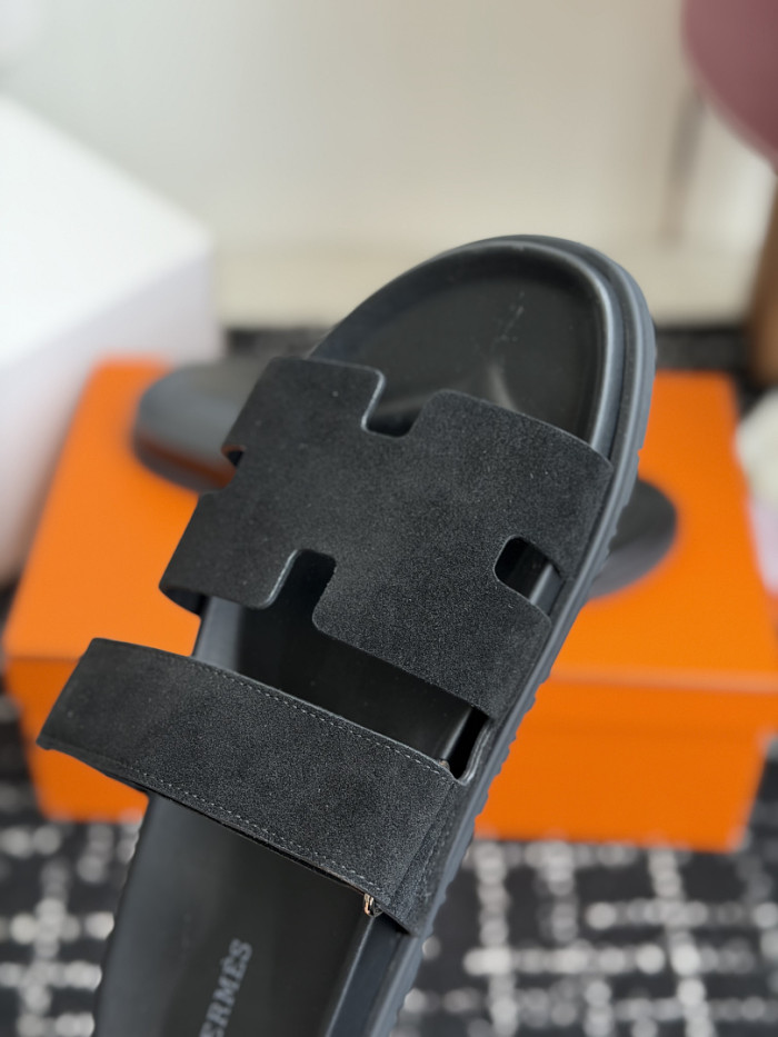 H**me5 Sandal 74