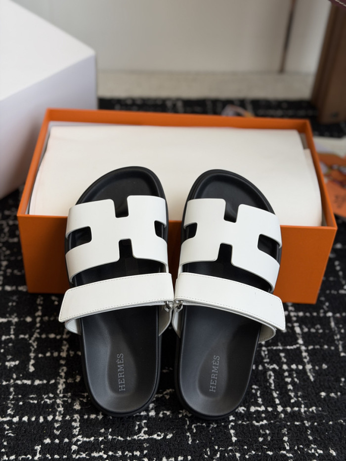 H**me5 Sandal 68