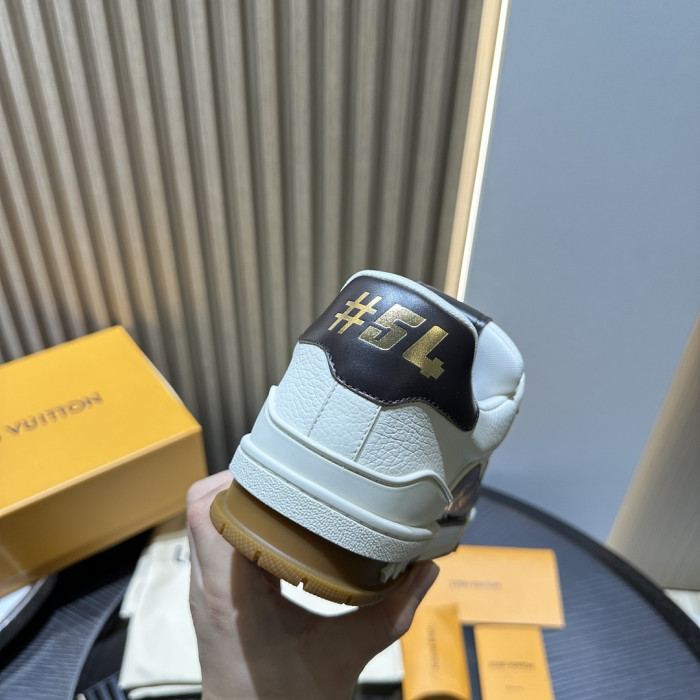 LV snekaers 276
