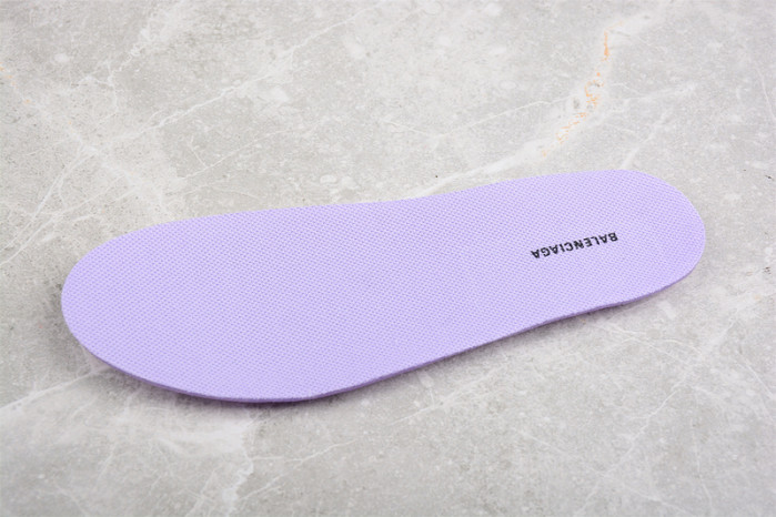 Ba*len*cia*ga track-0011