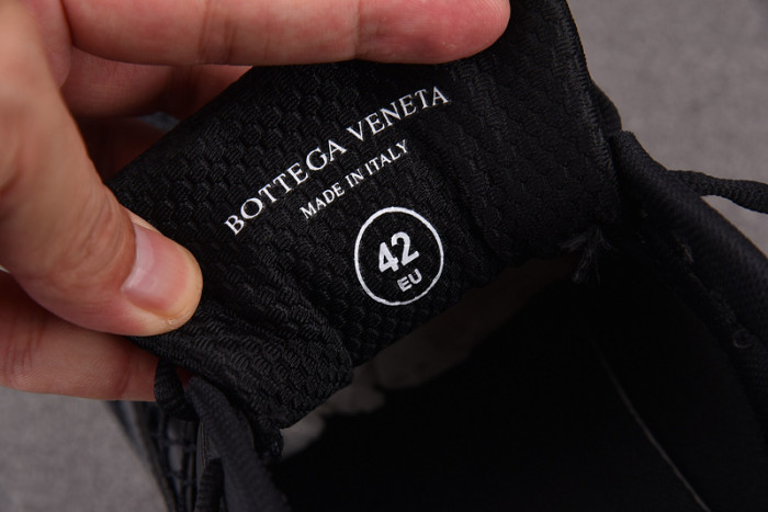 BOTTEGA VENETA-18