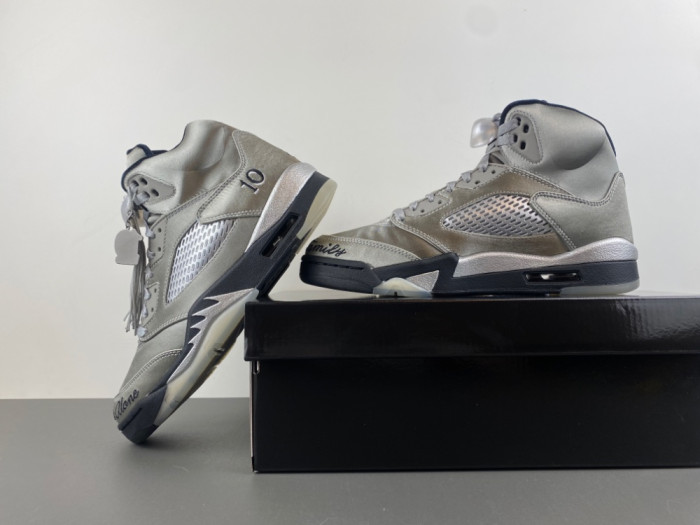 Jordan 5 Retro Wings (2025) -IO2038-001